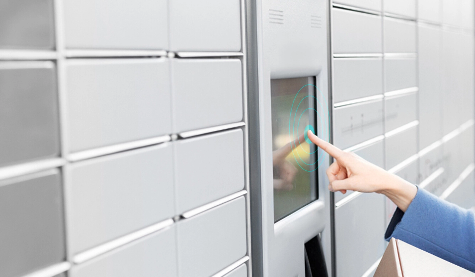 هل حان الوقت للاستثمار في أكشاك استلام الأمتعة؟